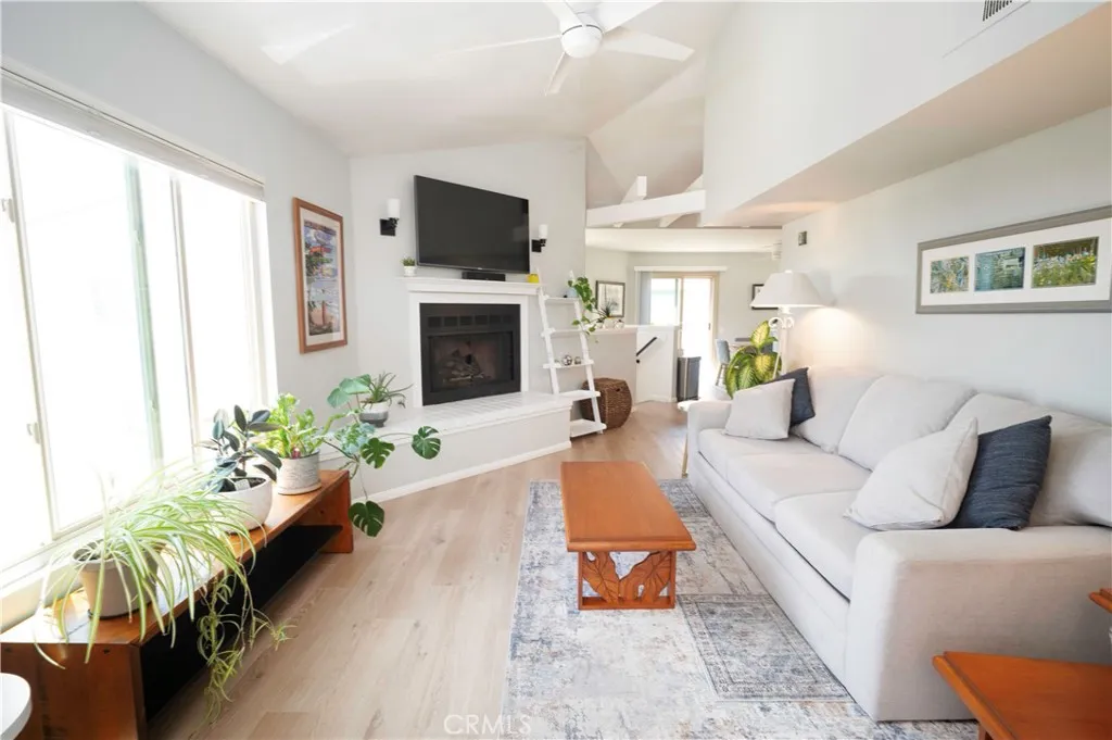 https://cdn.realtyfeed.com/cdn/127/306747765/3058d6f71e86e00663e3688ef0e5ba78.webp