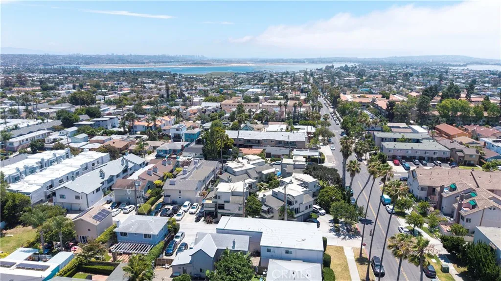 https://cdn.realtyfeed.com/cdn/127/306747765/3bcddd893b471a25aa16a34cc662c375.webp