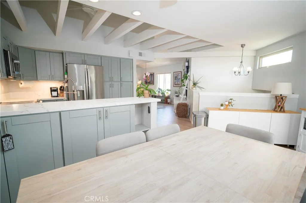 https://cdn.realtyfeed.com/cdn/127/306747765/72710a5c269a53b3400962d89b4fda9b.webp