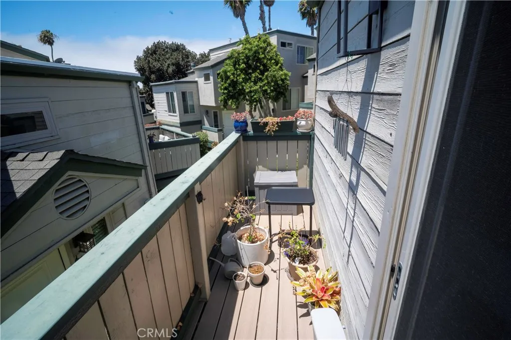 https://cdn.realtyfeed.com/cdn/127/306747765/77e7f78cc13301a91a20462ed3bbc15d.webp