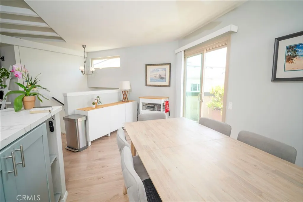 https://cdn.realtyfeed.com/cdn/127/306747765/e222ca0961efa566d5781fed99d138e7.webp