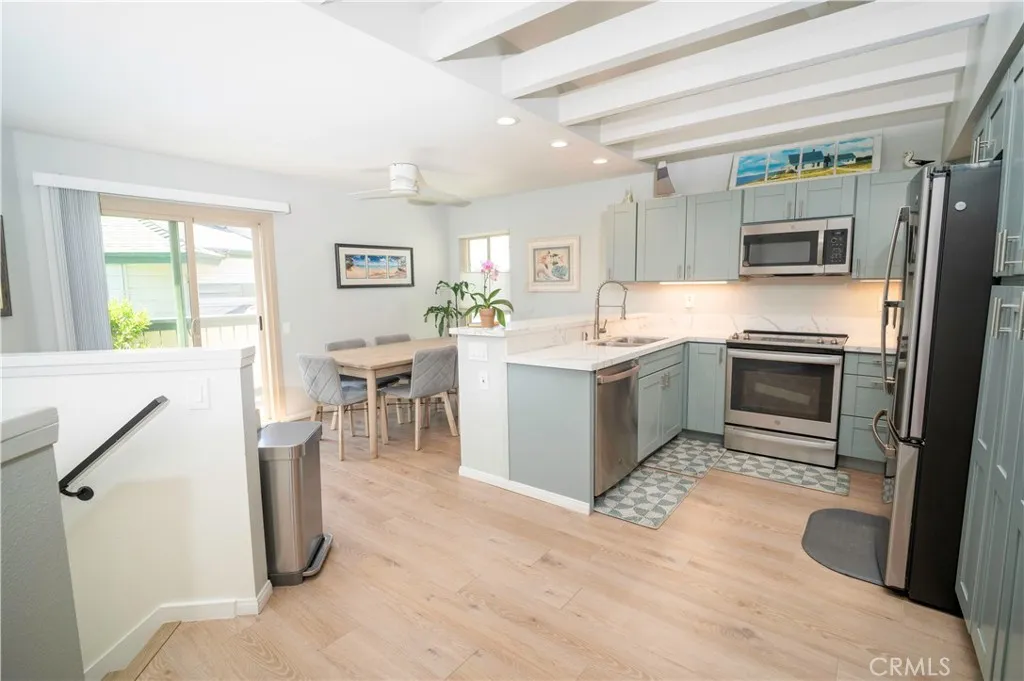 https://cdn.realtyfeed.com/cdn/127/306747765/f1c1152a4fc3546e696a8b8a3dbd6520.webp