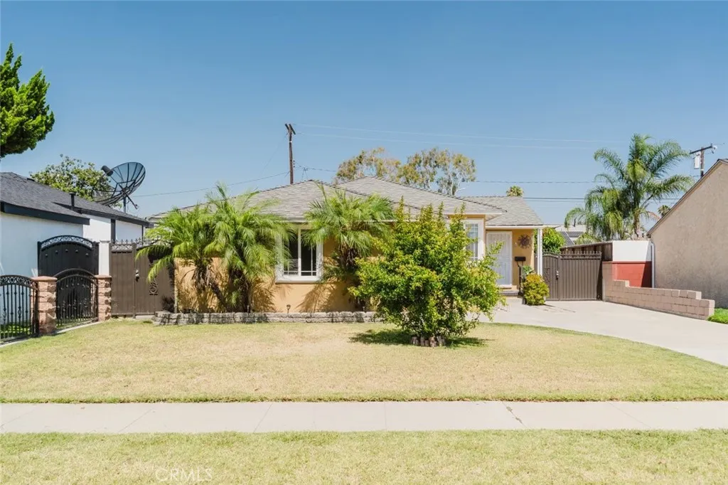 9863 Houghton Avenue, Santa Fe Springs, CA 90670 - Photo 2 of 40, Santa Fe Springs, CA