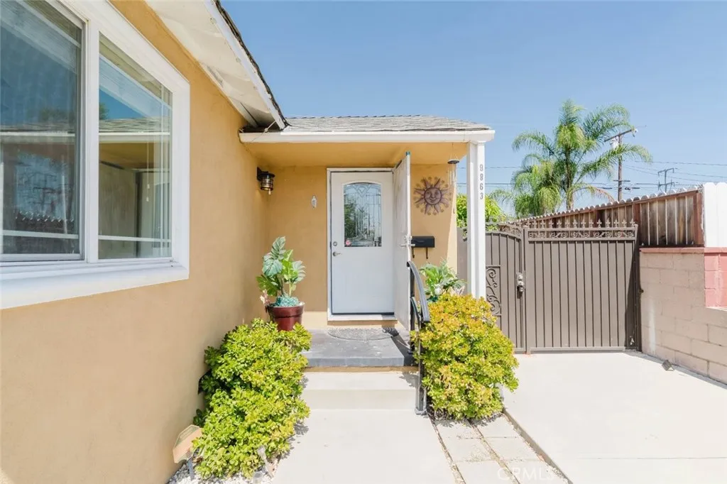 9863 Houghton Avenue, Santa Fe Springs, CA 90670 - Photo 4 of 40, Santa Fe Springs, CA