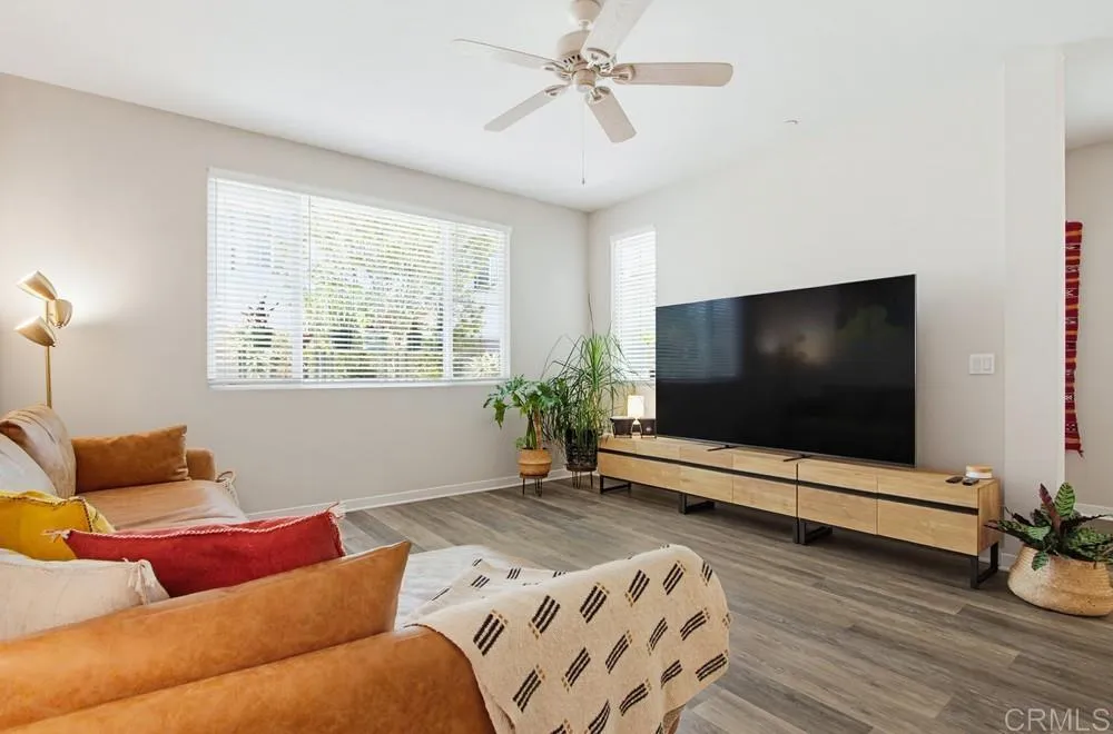 https://cdn.realtyfeed.com/cdn/127/306747774/465539943eb3c56622feef37f66e49e8.webp
