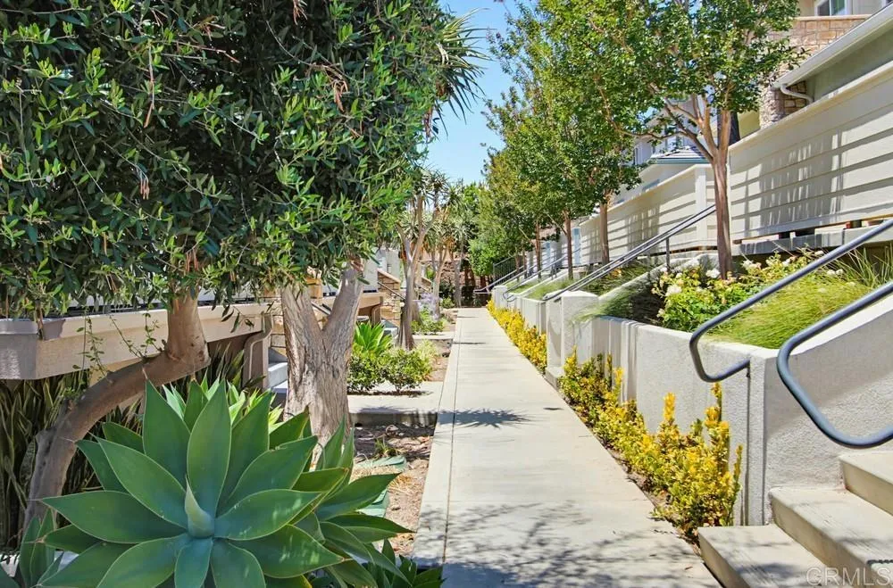 https://cdn.realtyfeed.com/cdn/127/306747774/7ff16864cc018e186d74dbb62d538247.webp
