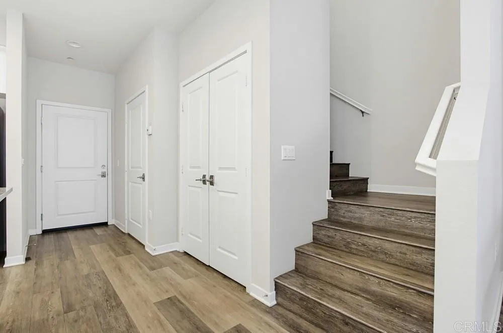 https://cdn.realtyfeed.com/cdn/127/306747774/9eddd6a9477c1ff2eac50526b456c238.webp