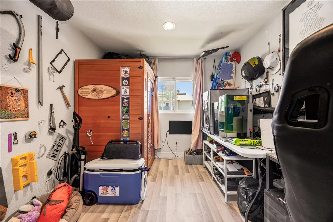 Photo #12: SW26133737 Listing: Photo #12