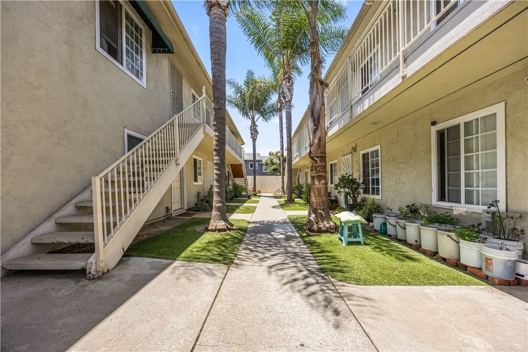 Photo #2: SW26133737 Listing: Photo #2