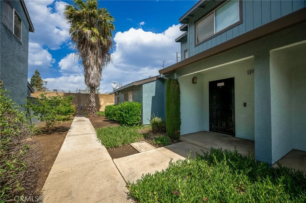 581 Lincoln Ave Unit B, Modesto, CA 95354 - Photo 2 of 24, Modesto, CA