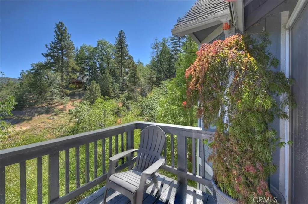 32988 Arrowbear Dr, Arrowbear, CA 92382 - Photo 2 of 28, Arrowbear, CA