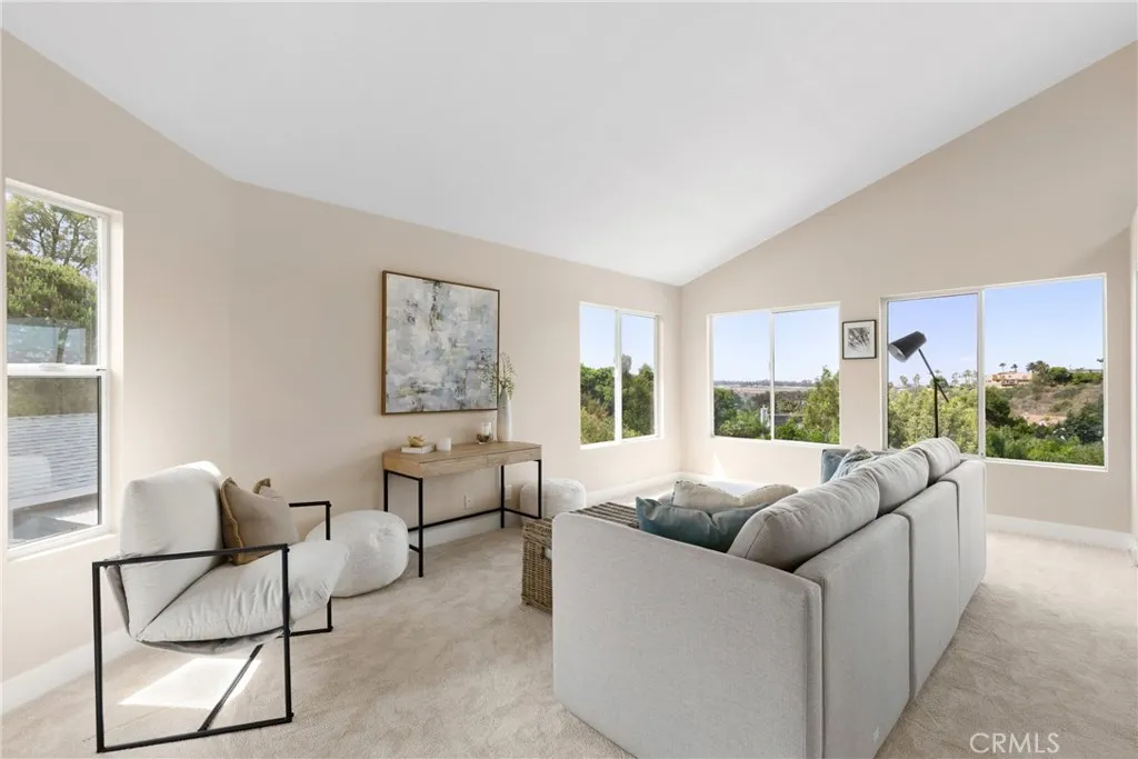 https://cdn.realtyfeed.com/cdn/127/306747858/1014885026fb1997fb845a5e67181fc5.webp