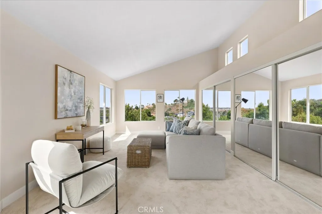 https://cdn.realtyfeed.com/cdn/127/306747858/1874c5ba6263ce2631f82361f365cf8b.webp