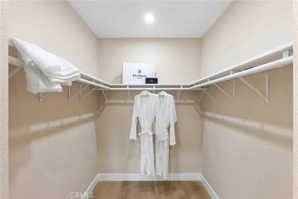 https://cdn.realtyfeed.com/cdn/127/306747858/2a86a0ee0369c9c81b61d196ba7a867e.webp