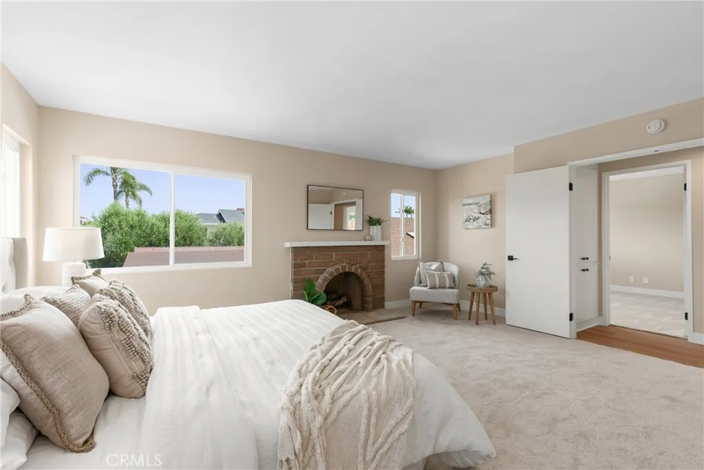 https://cdn.realtyfeed.com/cdn/127/306747858/386f121f925d221f76ef0163385754ce.webp