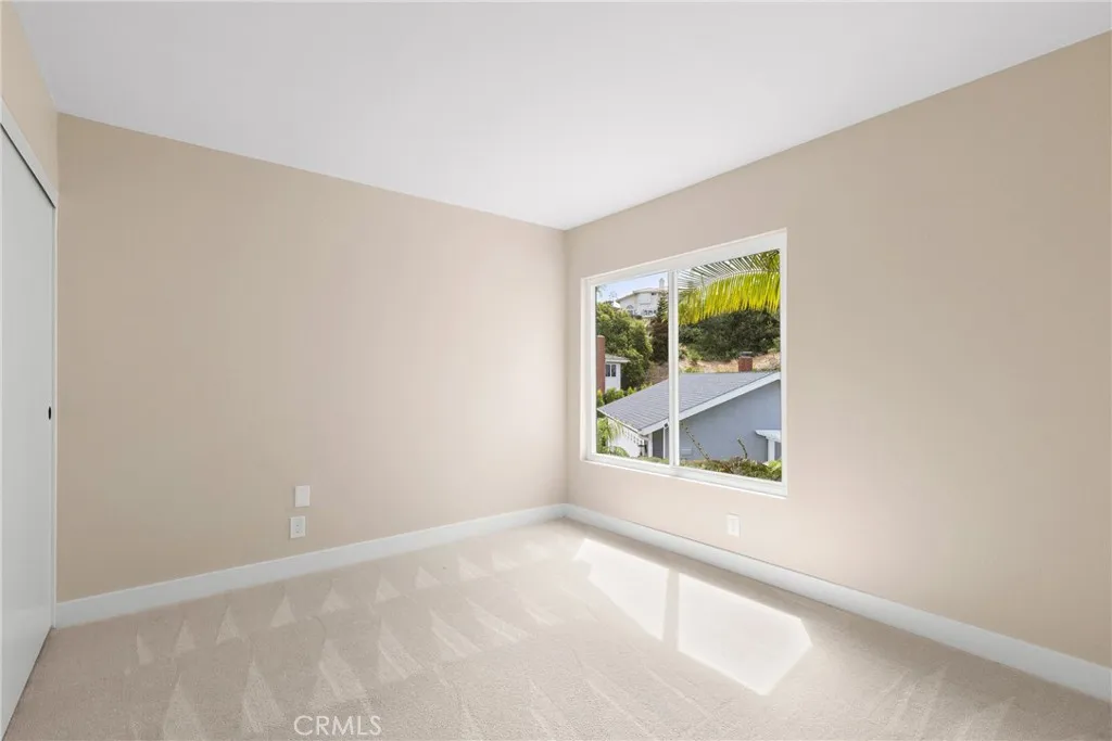 https://cdn.realtyfeed.com/cdn/127/306747858/b8283dc30270954b2938d8adba3efd89.webp