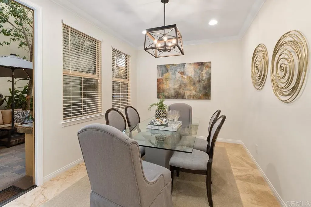https://cdn.realtyfeed.com/cdn/127/306747875/39bafff7ff26116e5c331108fe5c443a.webp