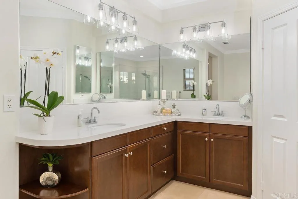 https://cdn.realtyfeed.com/cdn/127/306747875/67ea4b81a8f1fb8cfcde4ef005de16fc.webp