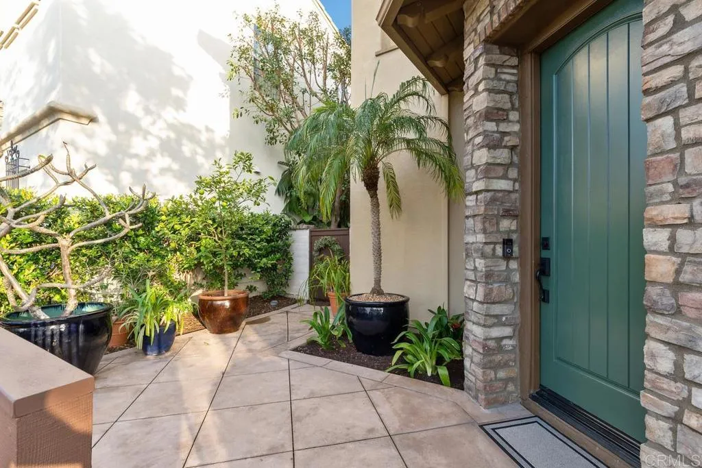 https://cdn.realtyfeed.com/cdn/127/306747875/bc6637015e0b6ef5eafcba9c68c344fa.webp