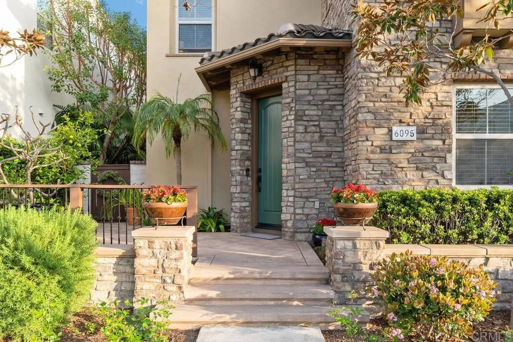 https://cdn.realtyfeed.com/cdn/127/306747875/e16f84ff00d0ba8758129cc312875863.webp