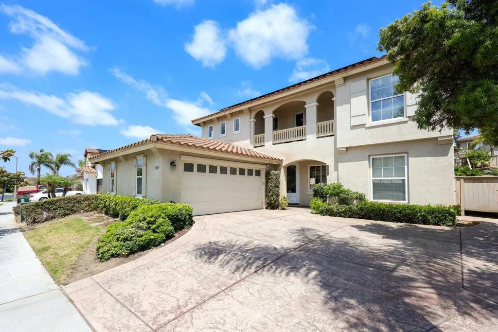 https://cdn.realtyfeed.com/cdn/127/306747927/1504d3bb015d22a95b2036f4fe936487.webp
