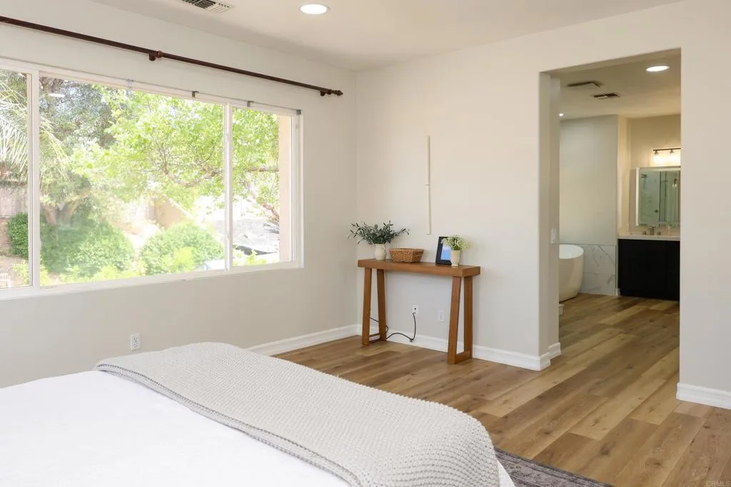 https://cdn.realtyfeed.com/cdn/127/306747927/3a72b8296feb267ca61db39a71cd2dd1.webp