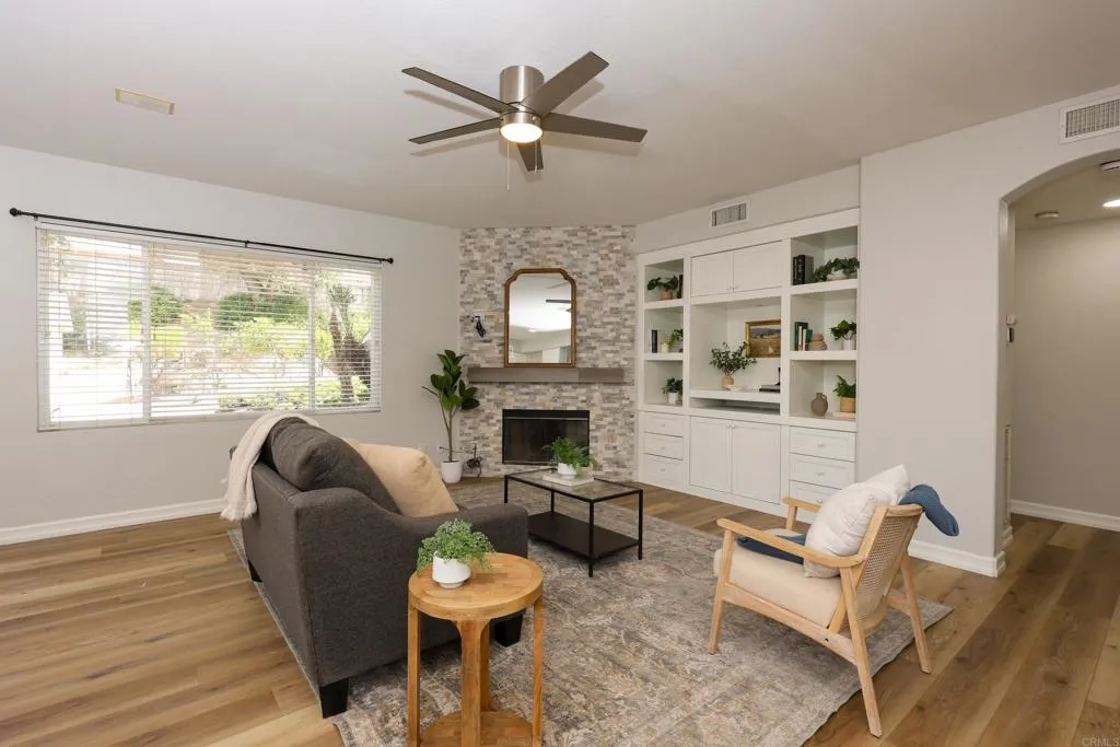 https://cdn.realtyfeed.com/cdn/127/306747927/7813d2c74f46c4410eff0ee1086e3828.webp