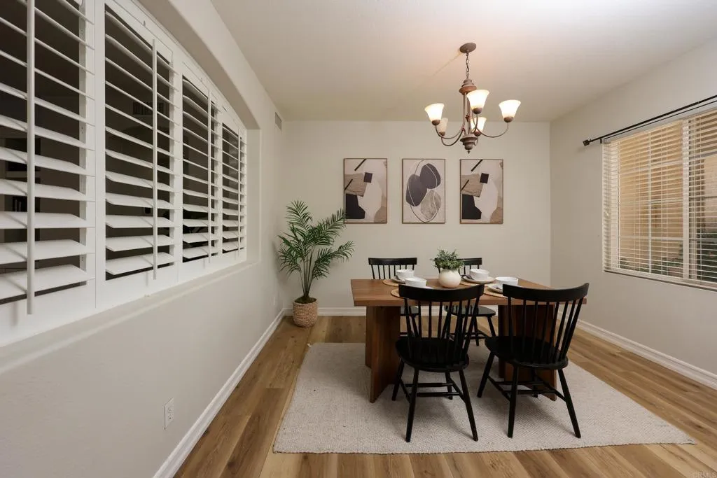 https://cdn.realtyfeed.com/cdn/127/306747927/daa84f13b3c971e37bc02ebd8cbebf54.webp