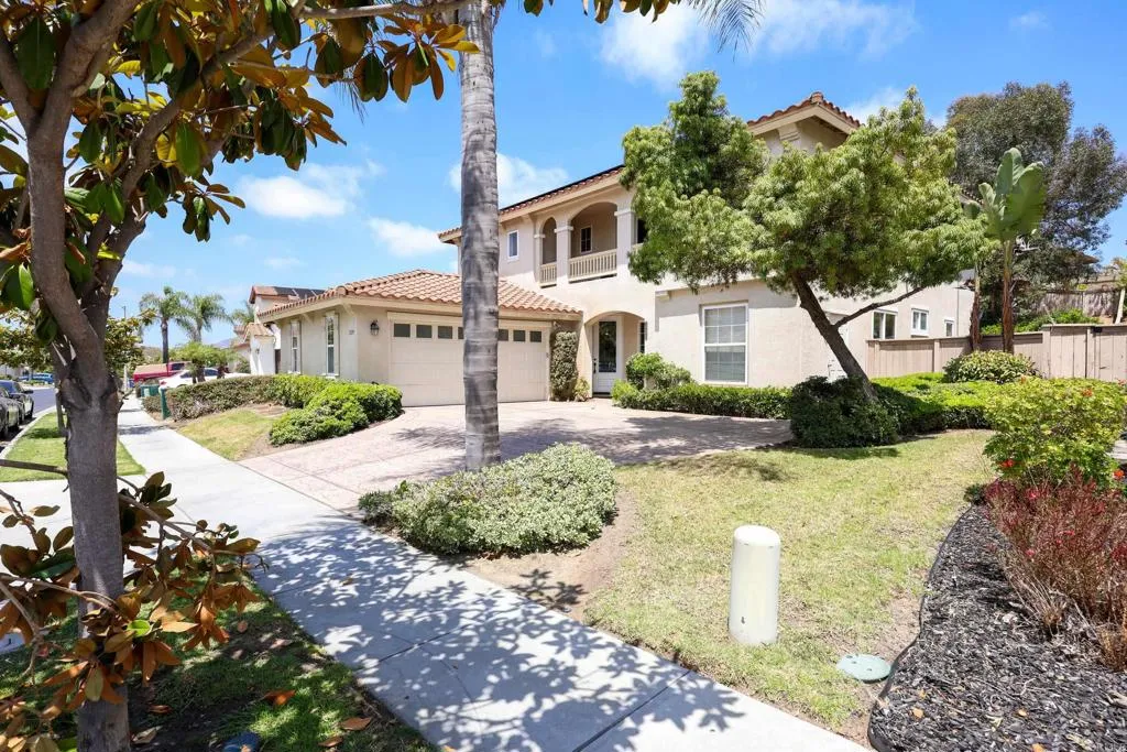 https://cdn.realtyfeed.com/cdn/127/306747927/eedc22b8d377e0b188c334e5a5770974.webp