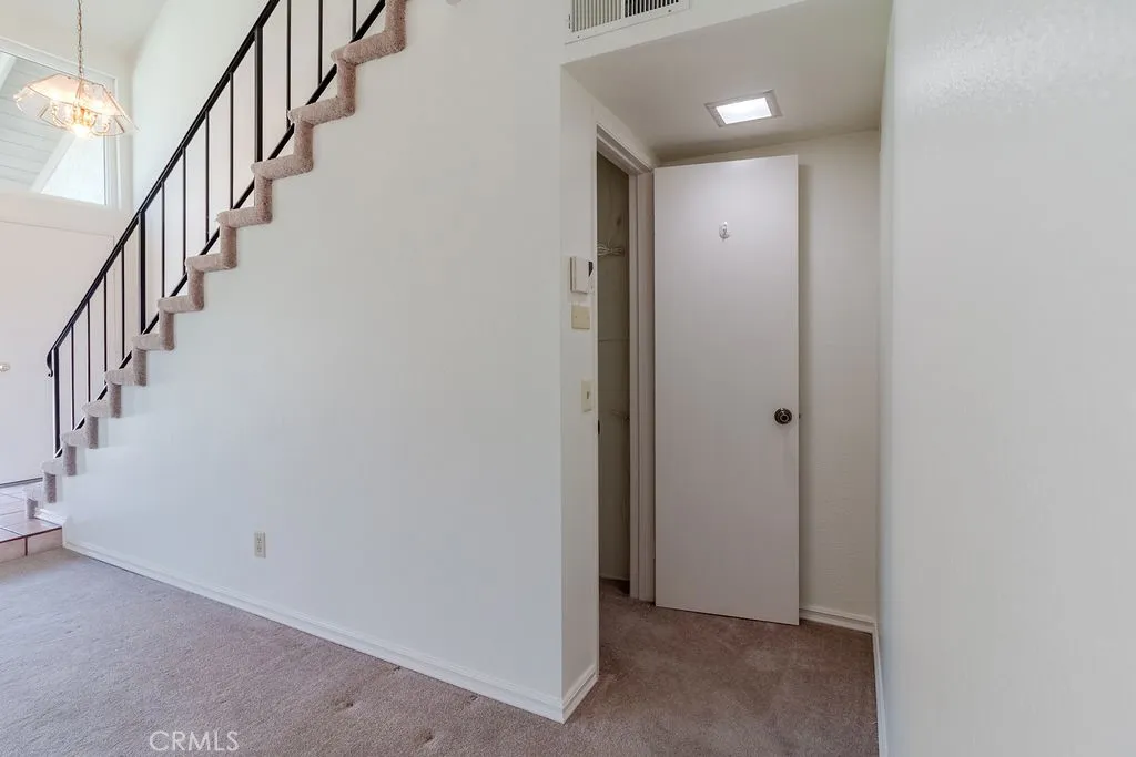 https://cdn.realtyfeed.com/cdn/127/306747929/04d9688c8b78fef995b78895d061f7fb.webp