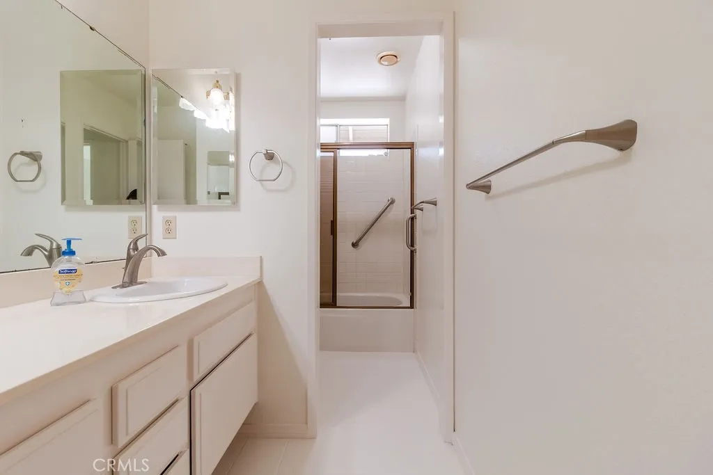 https://cdn.realtyfeed.com/cdn/127/306747929/30146220dfada10760235bb2b8240547.webp