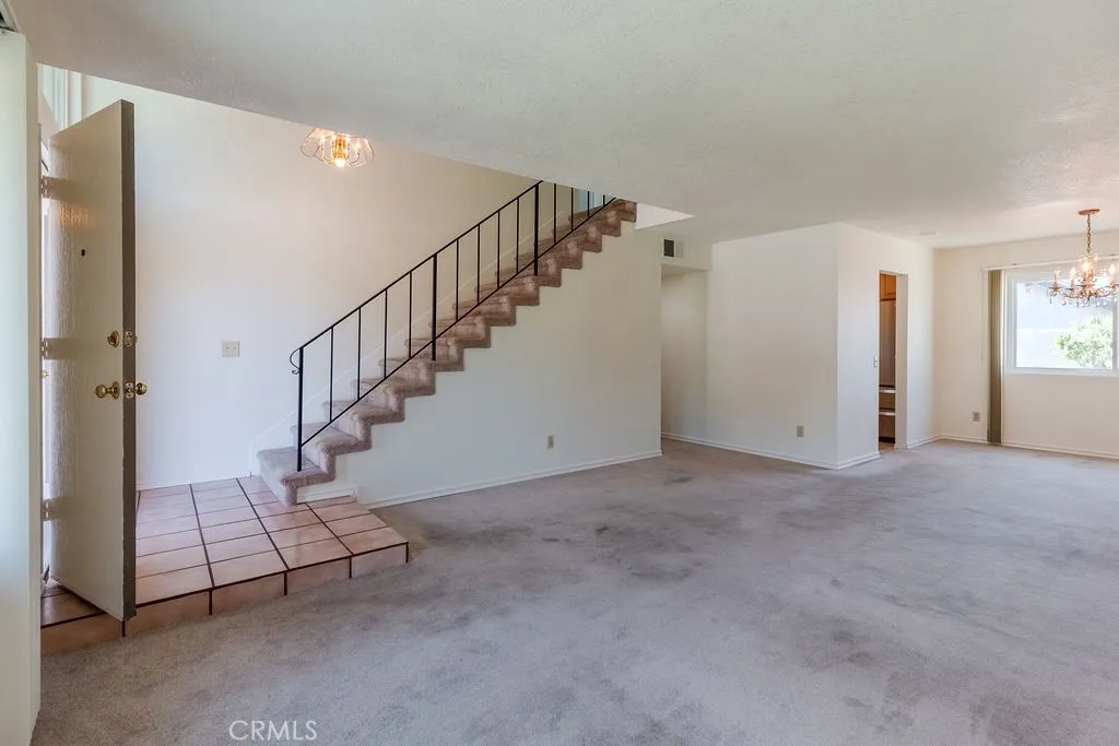 https://cdn.realtyfeed.com/cdn/127/306747929/a8d85d141b6ac5527ee3dd2b42549afb.webp