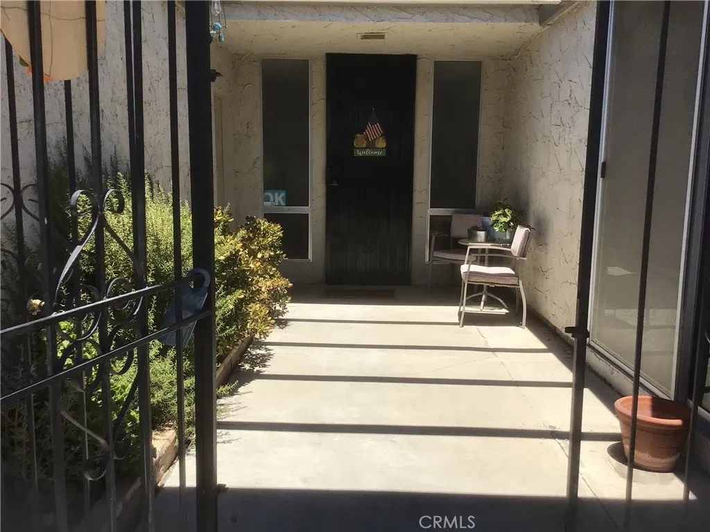 26064 Verde Grande, Menifee, CA 92586 - Photo 2 of 36, Menifee, CA
