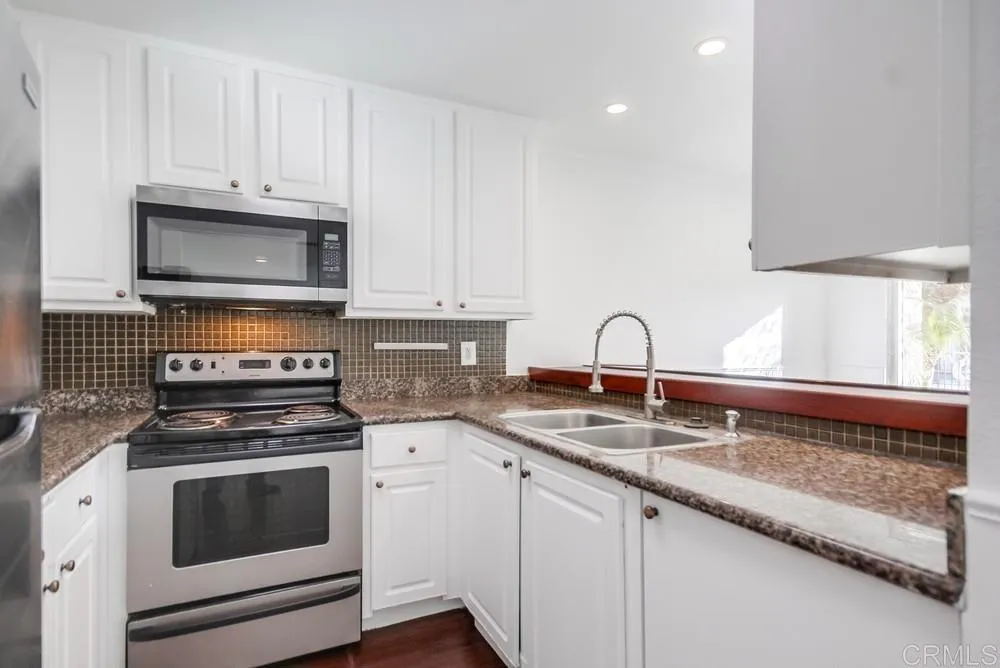 Photo #18: PTP2604704 Listing: Photo #18