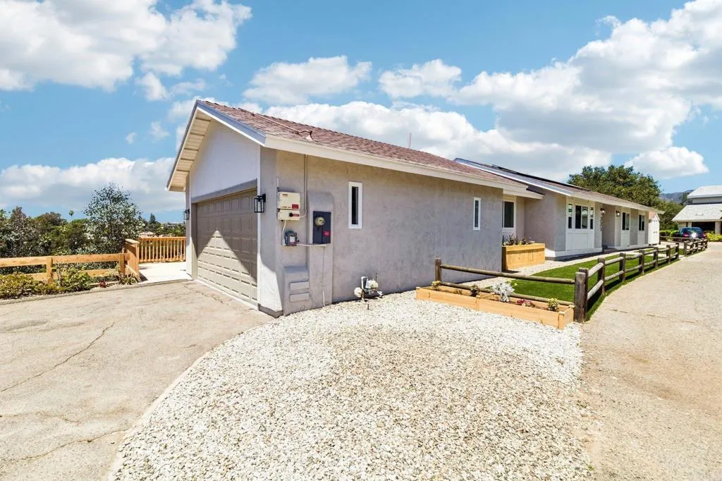 https://cdn.realtyfeed.com/cdn/127/306748076/15226090fbd5375254e777a36eae83e5.webp