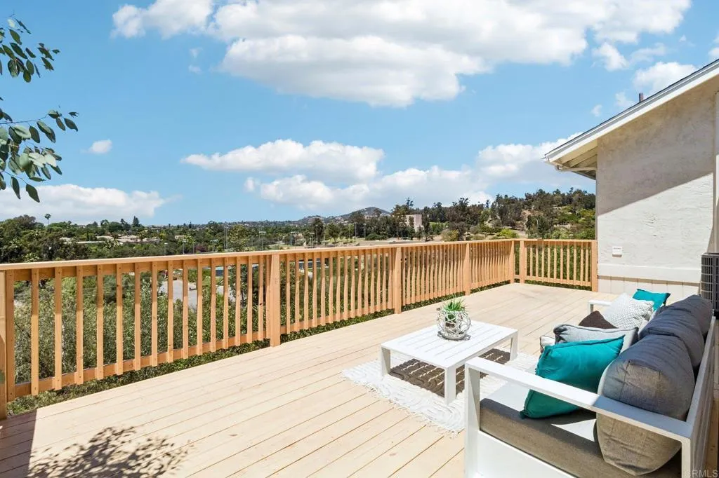 https://cdn.realtyfeed.com/cdn/127/306748076/4fed63c2fa9a34194ba4d1d956cf9794.webp