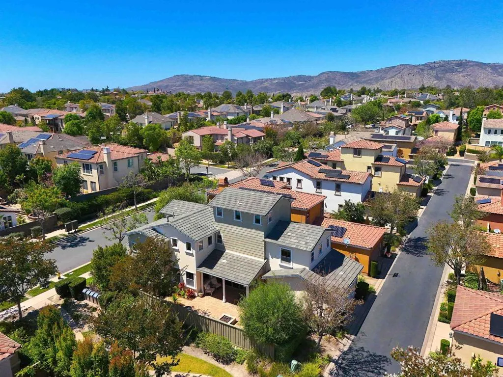 https://cdn.realtyfeed.com/cdn/127/306748084/ca7c31f3cd23beff8d98bcbb8f505072.webp