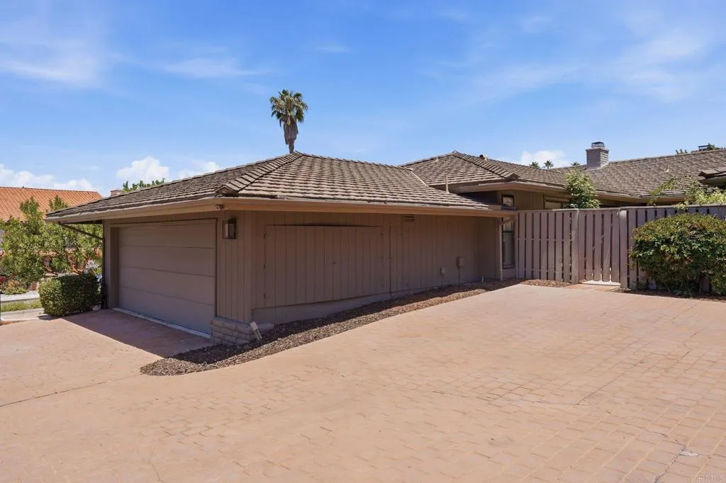 https://cdn.realtyfeed.com/cdn/127/306748149/46a2cd1ae4eac2fbd449ef46b1d20fe1.webp