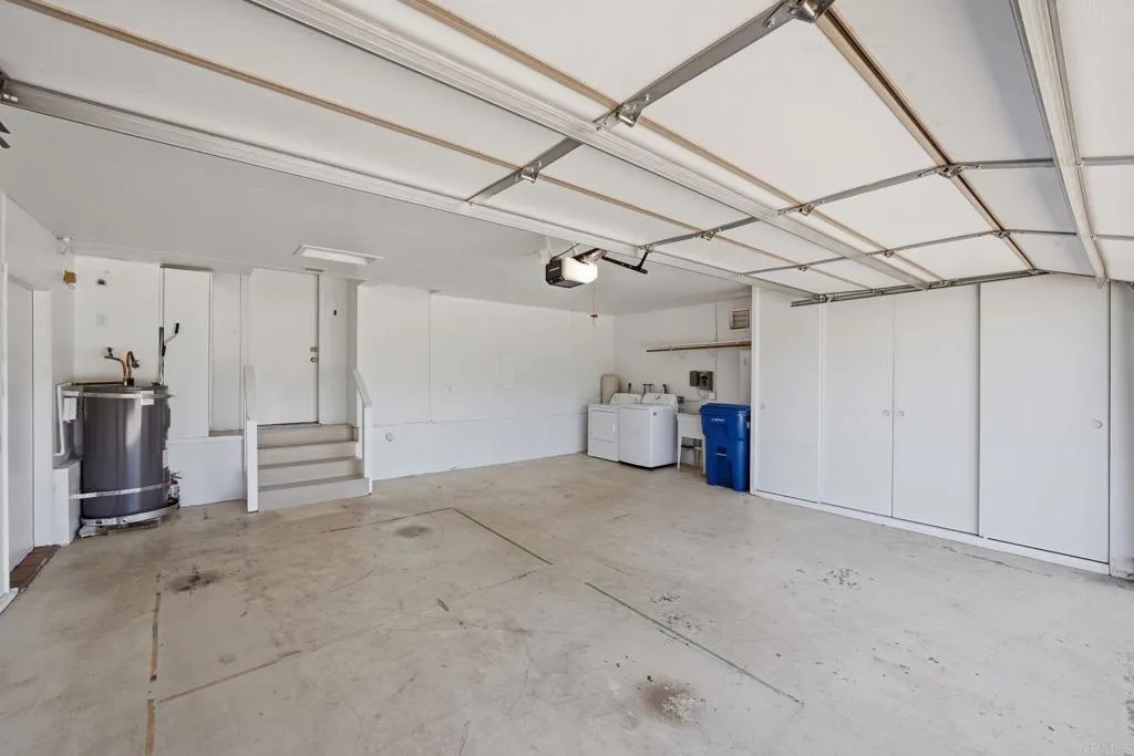 https://cdn.realtyfeed.com/cdn/127/306748149/6983a9ec30f8158e6bfc9d63e841ecf0.webp