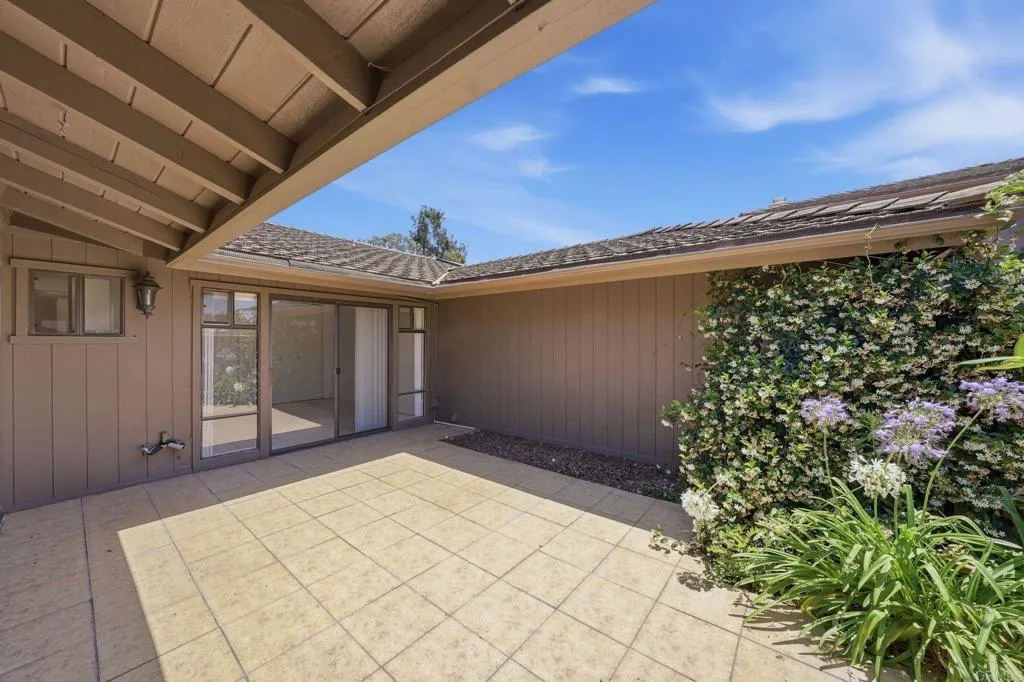 https://cdn.realtyfeed.com/cdn/127/306748149/bec7b973cc3cb66322a49c346e0c7fb0.webp