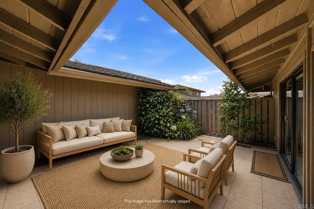 https://cdn.realtyfeed.com/cdn/127/306748149/e04fbf37fe06387bd0eda204afe6a975.webp