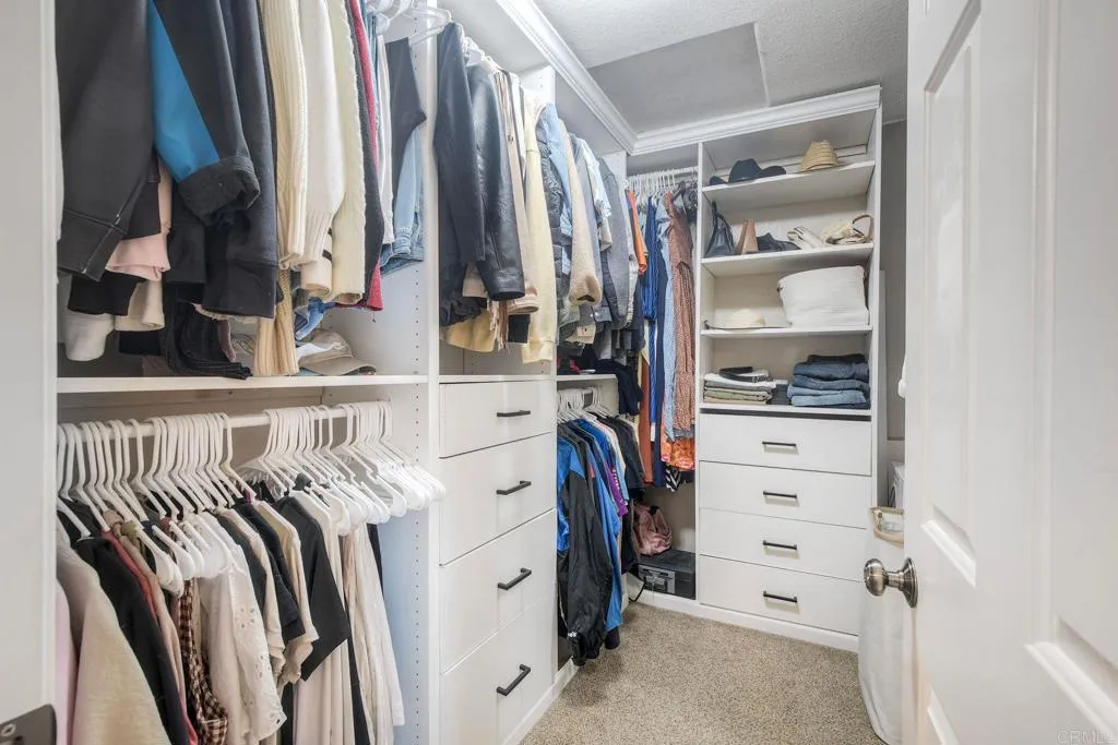 https://cdn.realtyfeed.com/cdn/127/306748228/4557576ef35daca375d6dde7c64f9462.webp