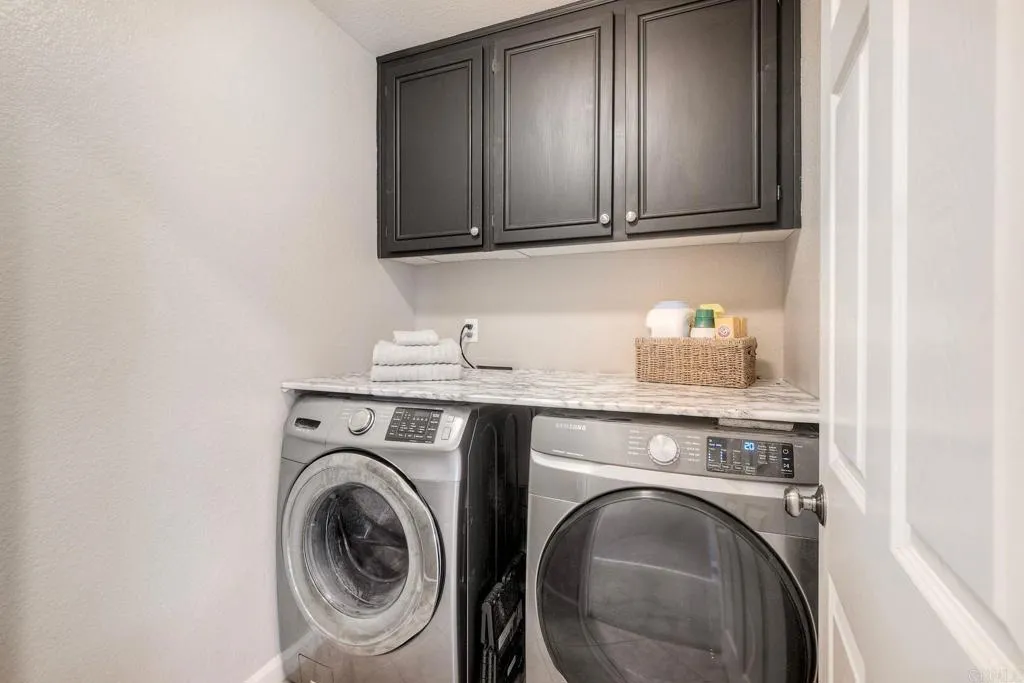 https://cdn.realtyfeed.com/cdn/127/306748228/77430c78ac49523c768a083392e49bd7.webp