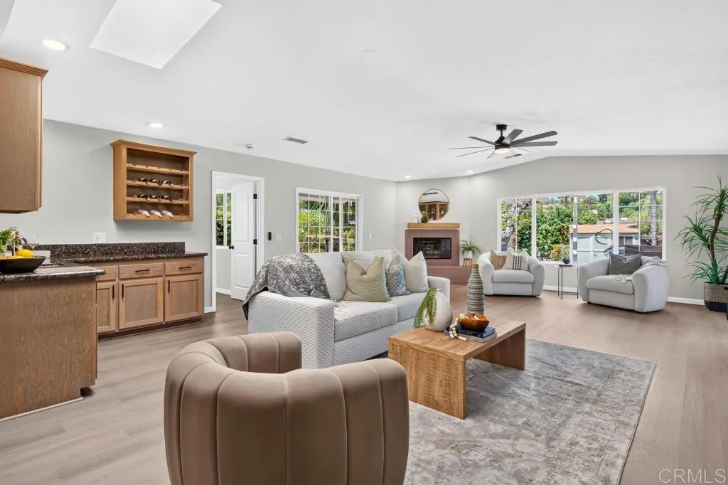 https://cdn.realtyfeed.com/cdn/127/306748268/135e89ab9493d73632e53e808d3bb32e.webp