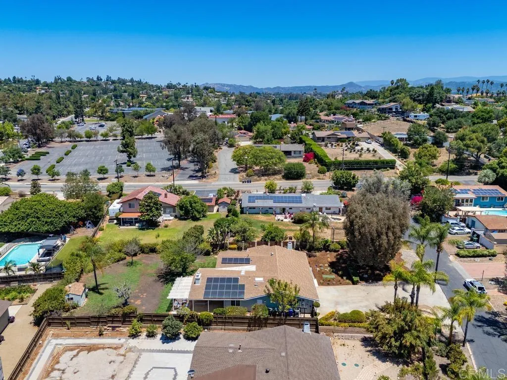 https://cdn.realtyfeed.com/cdn/127/306748268/3550bea11ce19f7764cf9fdf51467986.webp