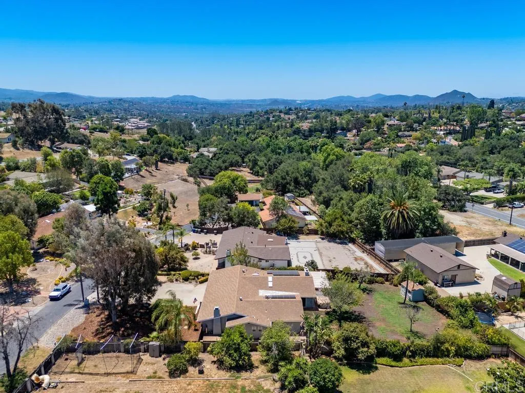 https://cdn.realtyfeed.com/cdn/127/306748268/3694224f08ac85c2f7000902f38635ea.webp