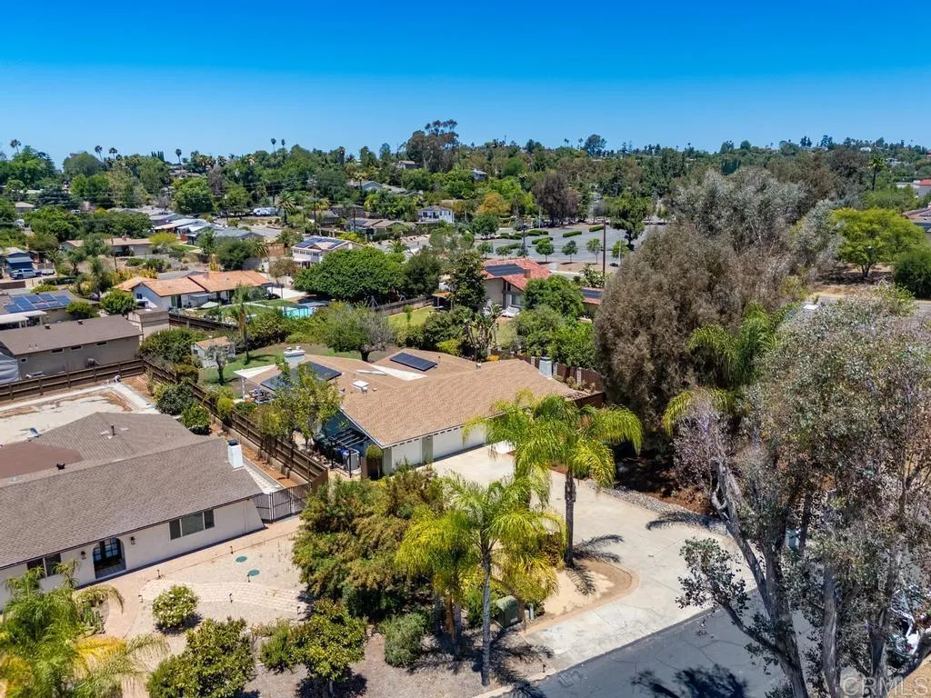 https://cdn.realtyfeed.com/cdn/127/306748268/cfd966f9946215578680232b60e2356e.webp