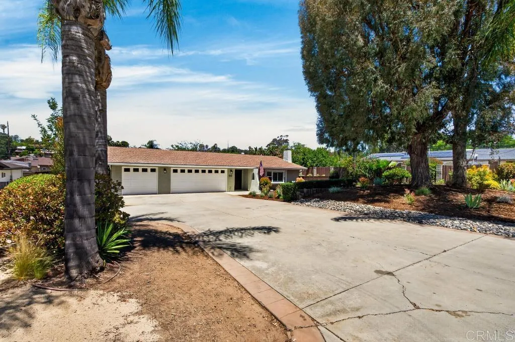 https://cdn.realtyfeed.com/cdn/127/306748268/e0b541bf0ce57abbbd2904b2b4bfdaf2.webp