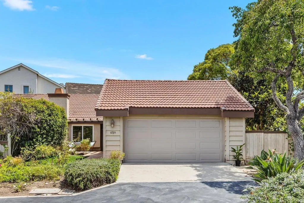 https://cdn.realtyfeed.com/cdn/127/306748272/f266d2257d9d7694992ebe61cd5233c7.webp