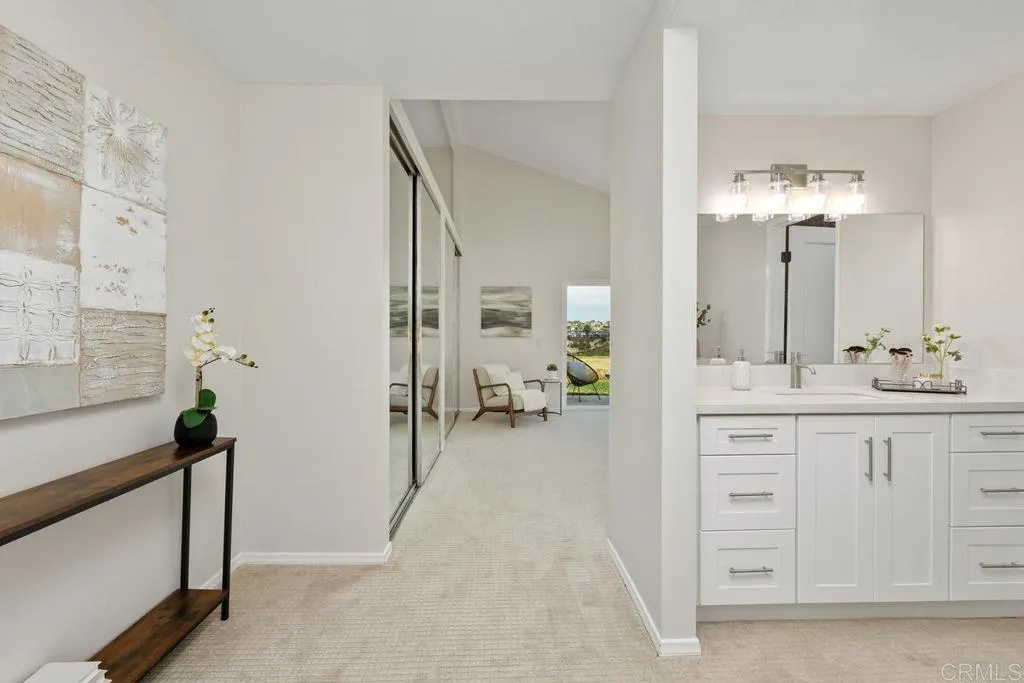 https://cdn.realtyfeed.com/cdn/127/306748272/f6aa5566bdfe01c98679051a7c55799f.webp